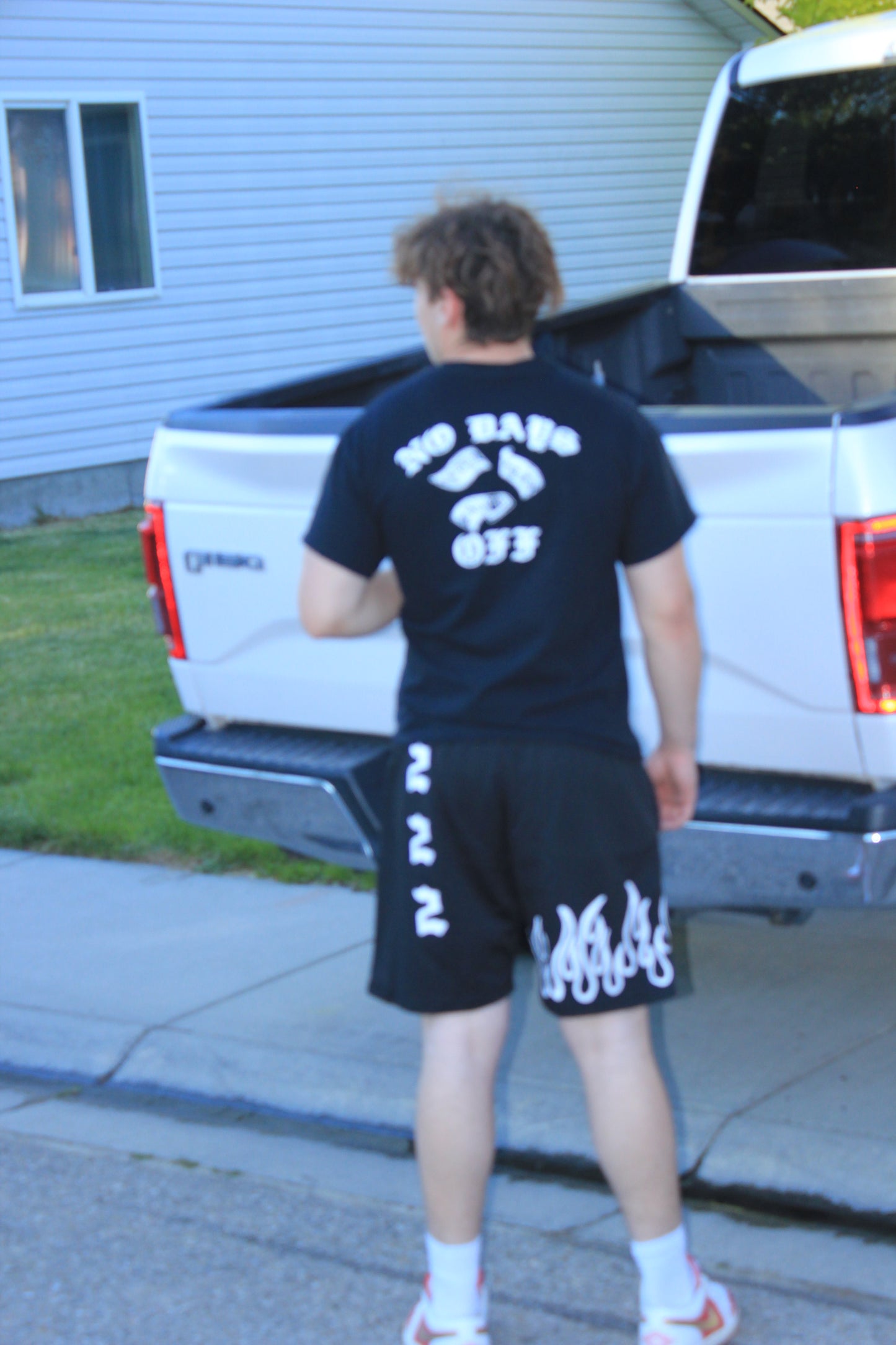 "222" Shorts